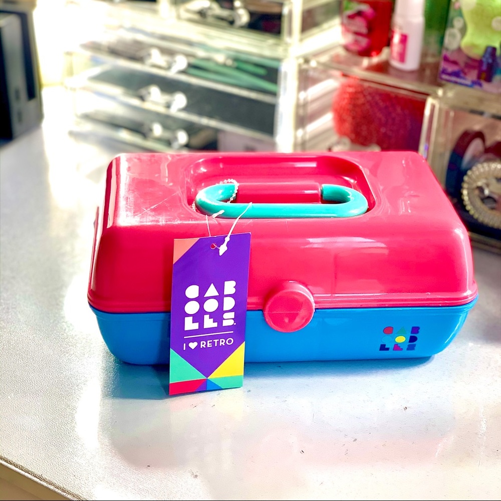 Caboodles Pretty in Petite makeup case